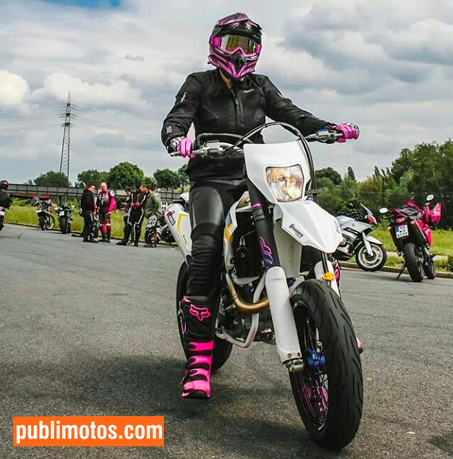 Motociclismo Femenino Colombiano