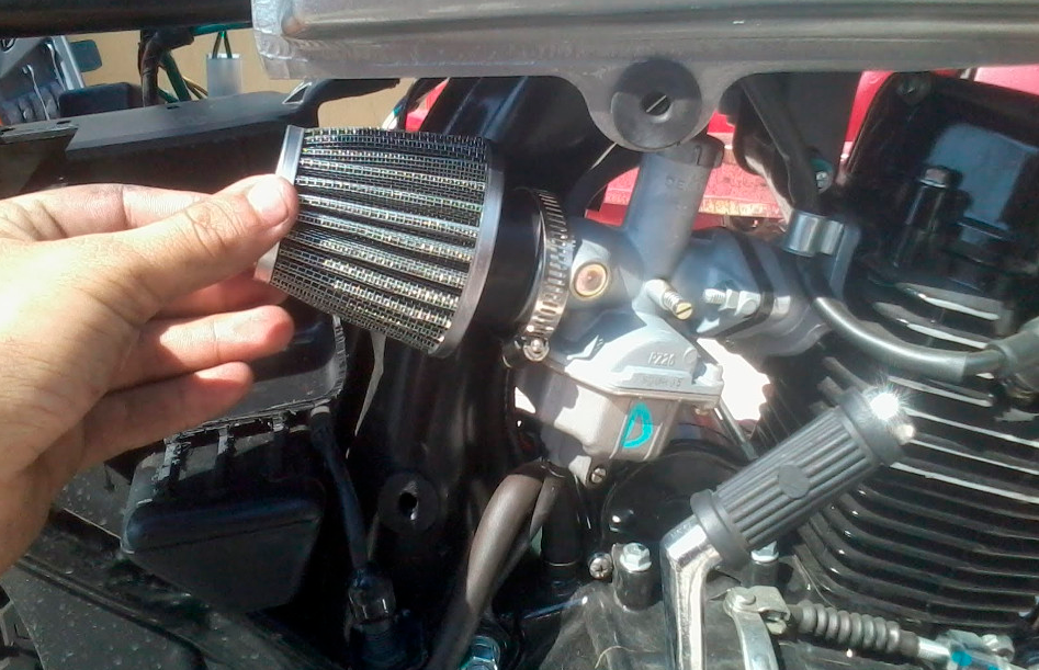 Más potencia en tu moto con un simple cambio del filtro de aire