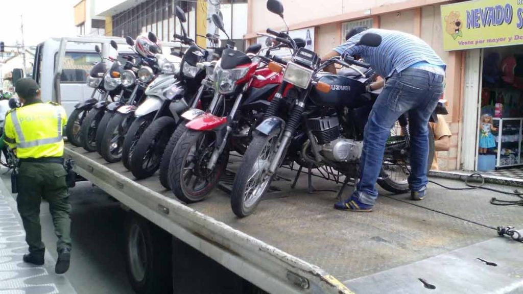 BUENAS-NOTICIAS-Hay-Proyecto-de-Ley-que-pretende-tumbar-inmovilizaciones-a-motociclistas-01