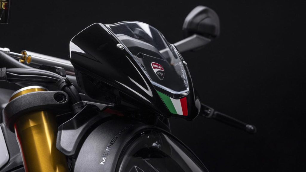 Ducati-Monster-30-Aniversario-Primer-episodio-del-Ducati-World-Premiere-2024-01