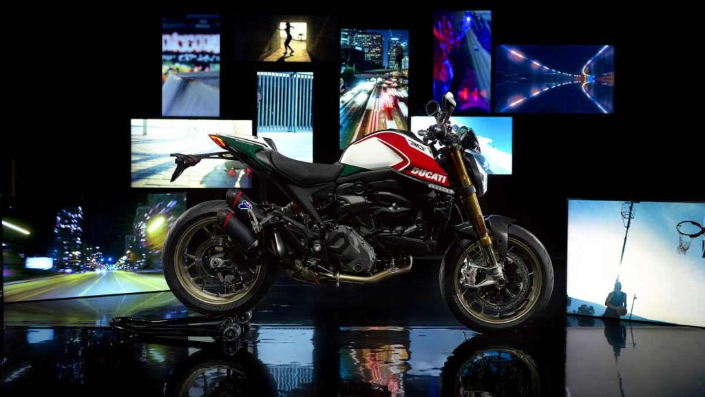 Ducati-Monster-30-Aniversario-Primer-episodio-del-Ducati-World-Premiere-2024-02