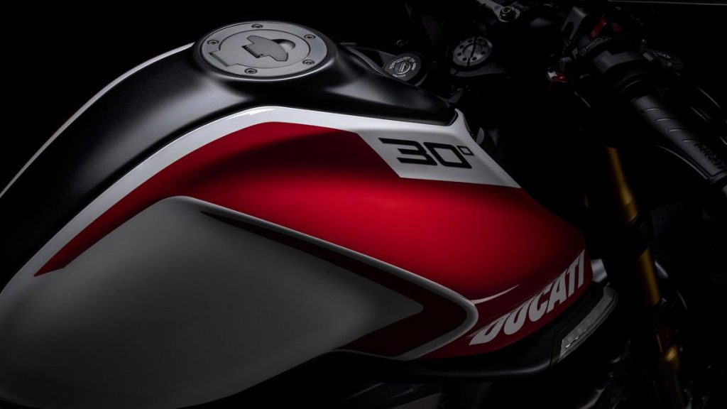 Ducati-Monster-30-Aniversario-Primer-episodio-del-Ducati-World-Premiere-2024-14