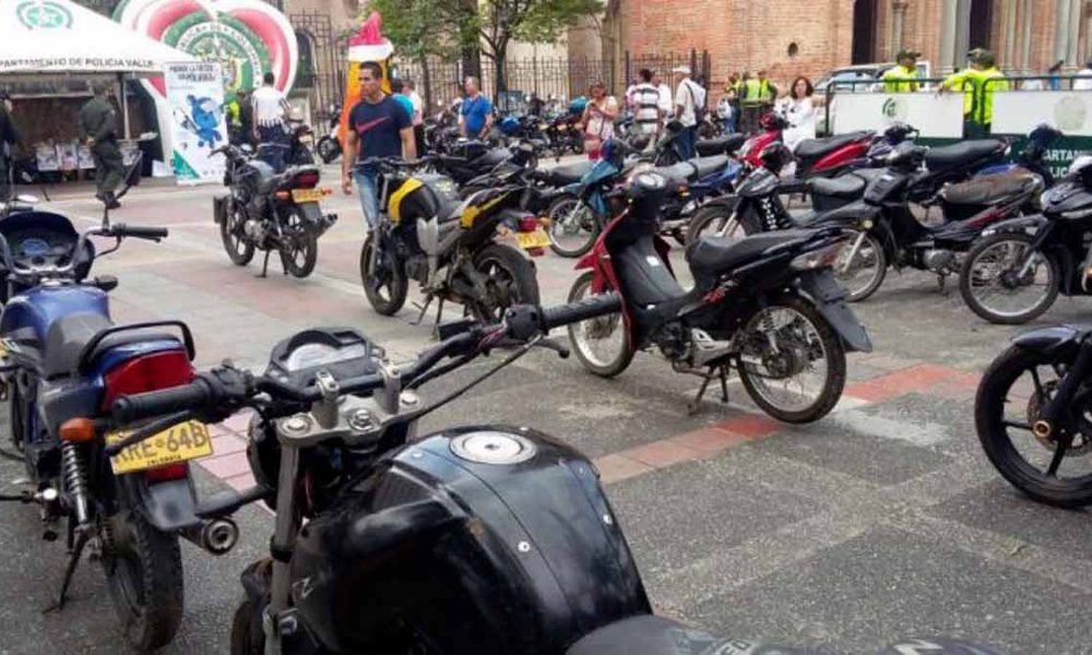 MUY-BIEN-La-Policia-Nacional-recupero-motos-y-carros-Conozca-el-dato