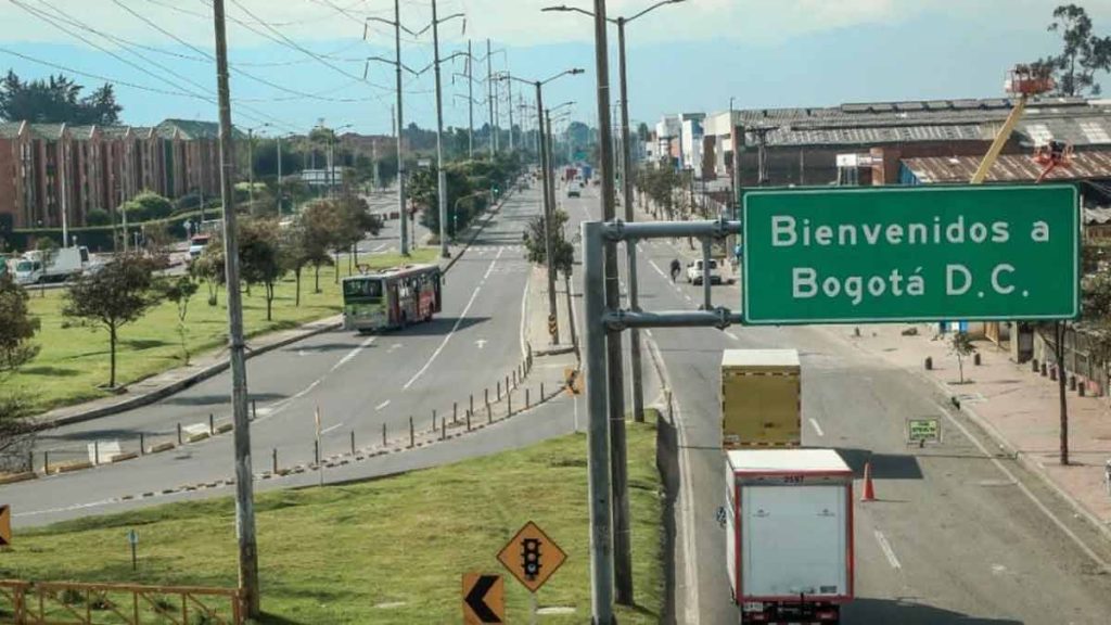 Ojo-con-la-multa-Este-es-el-Pico-y-Placa-Regional-para-Bogota-este-13-de-noviembre-01