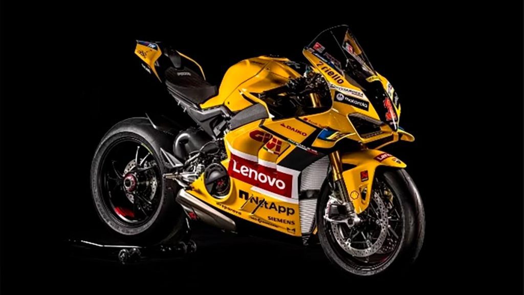 Ducati-Panigale-Racing-&-World-Champion-Replica-2023-Edicion-Limitada-5-regalos-para-Navidad-Con-cual-se-queda-02