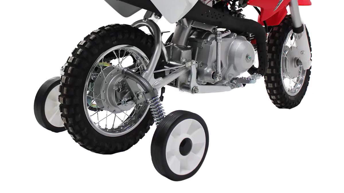 Moto-con-ruedas-de-apoyo-Hay-novedad-que-esta-entre-Honda-Yamaha-Suzuki-o-VOGUE-De-quien-es