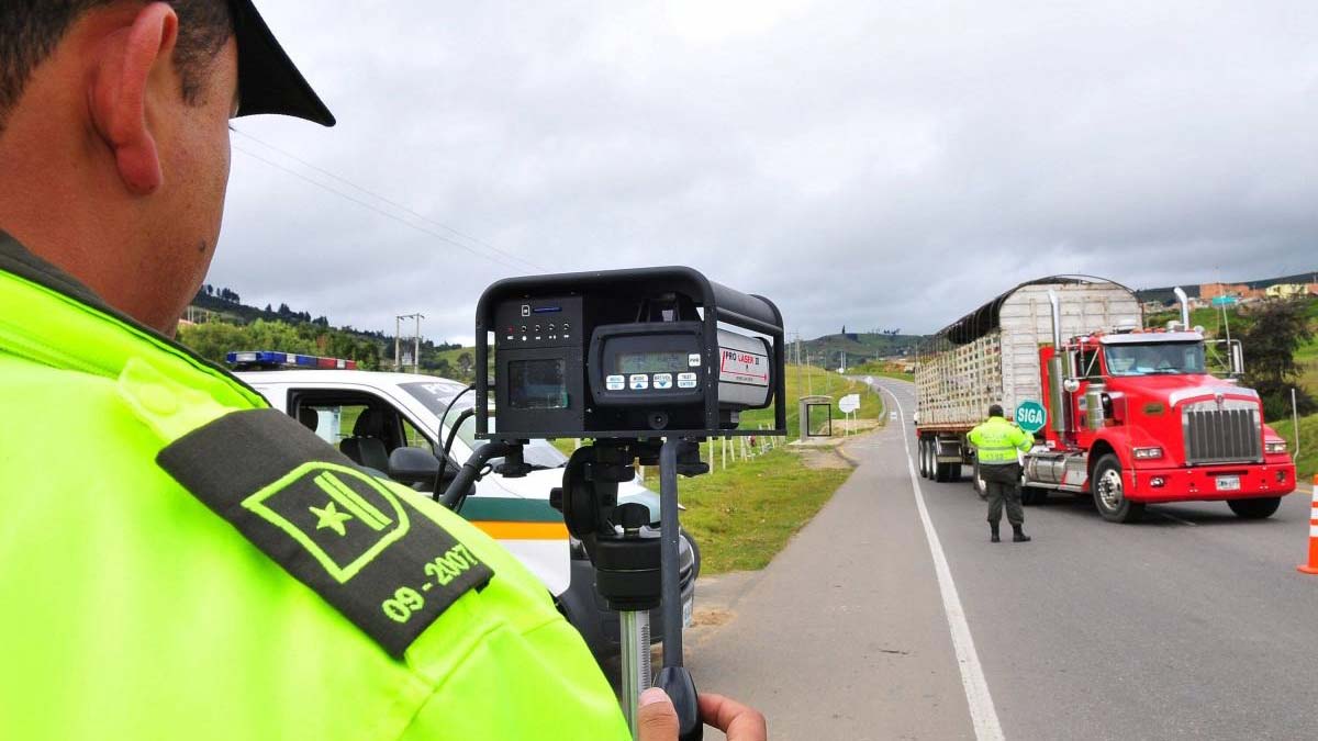 Denuncia-ciudadana-Controles-de-velocidad-Multas-o-Hurtos-a-los-conductores-en-vacaciones