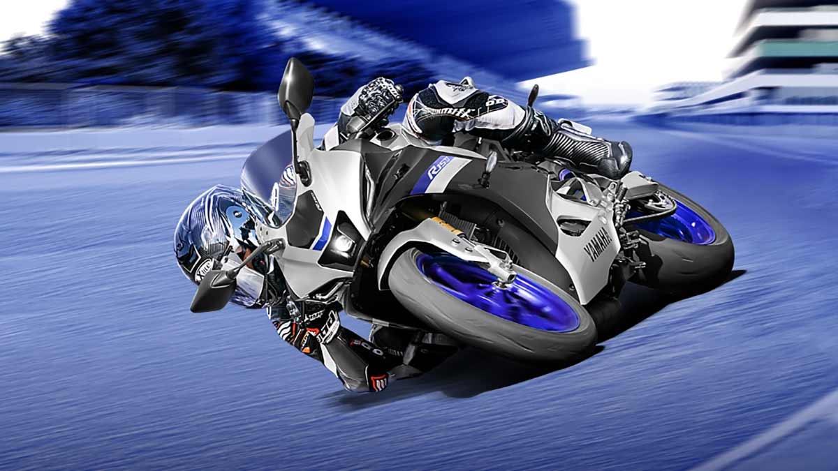 Espectaculares-Yamaha-tiene-a-la-venta-sus-nuevos-colores-en-la-linea-bajo-cc